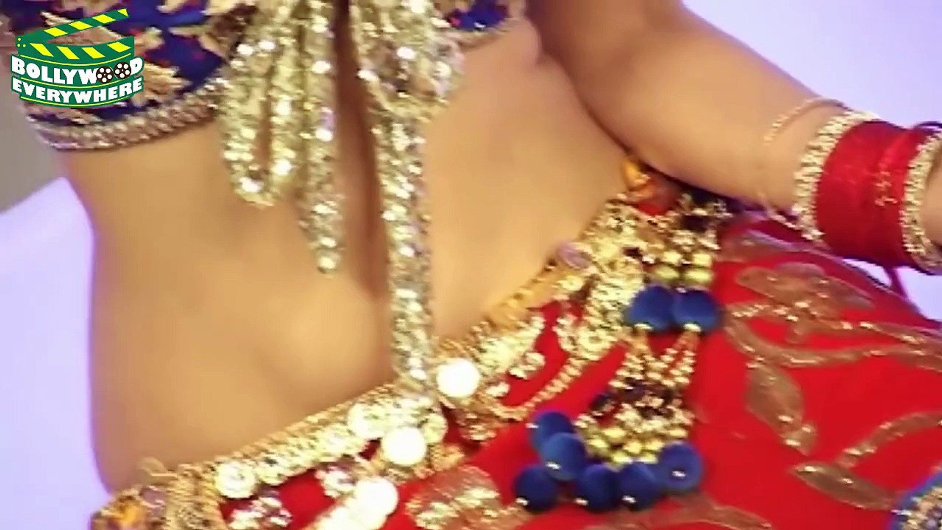 Sunny Leone Finds Kareena Kapoor Beauteous! - Dailymotion Video