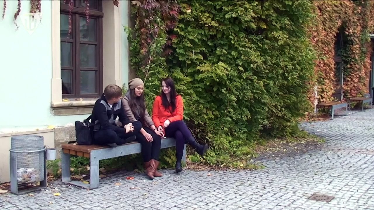 Studentská televize: Jak vidíme poplatky za nadstandardní dobu studia?