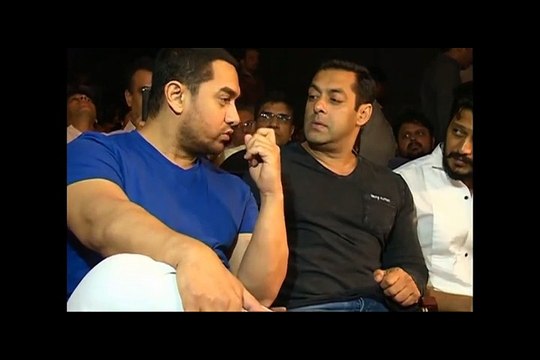 CHECKOUT Salman Khan, Aamir Khan, Farhan Akhtar, Riteish Deshmukh together UNSEEN RARE VIDEO