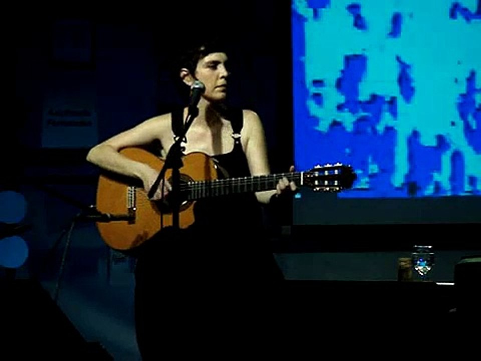 Adriana Calcanhotto ---no dia da poesia---