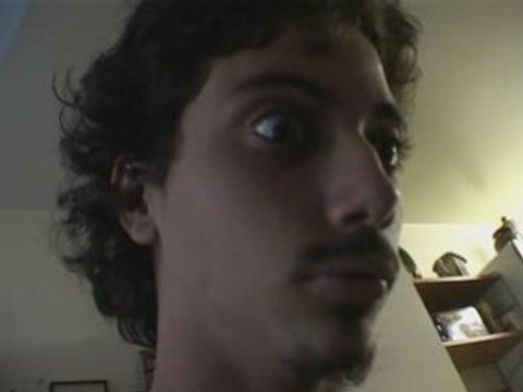 L'homme aux doigts de saucisses