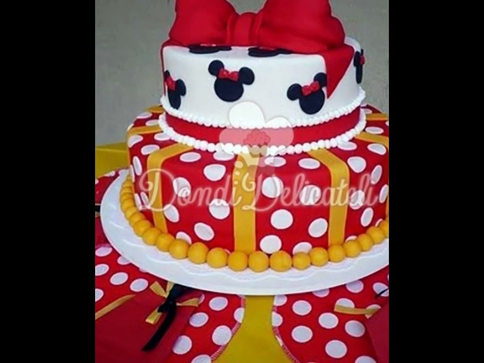 Bolos decorados Minnie para festa infantil