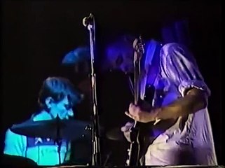 New Order - Temptation (live 1985 Bernard all coked up!)