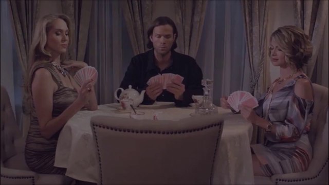 Удаленная сцена из серии 10.06. «Спроси у Дживса»