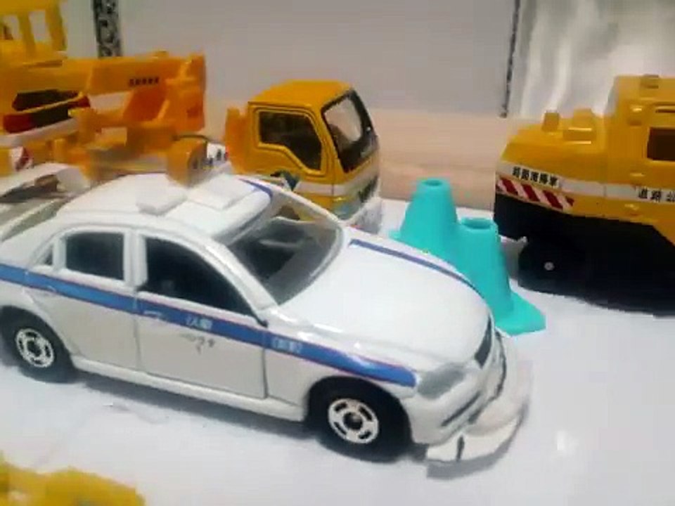 トミカ動画　TAXI