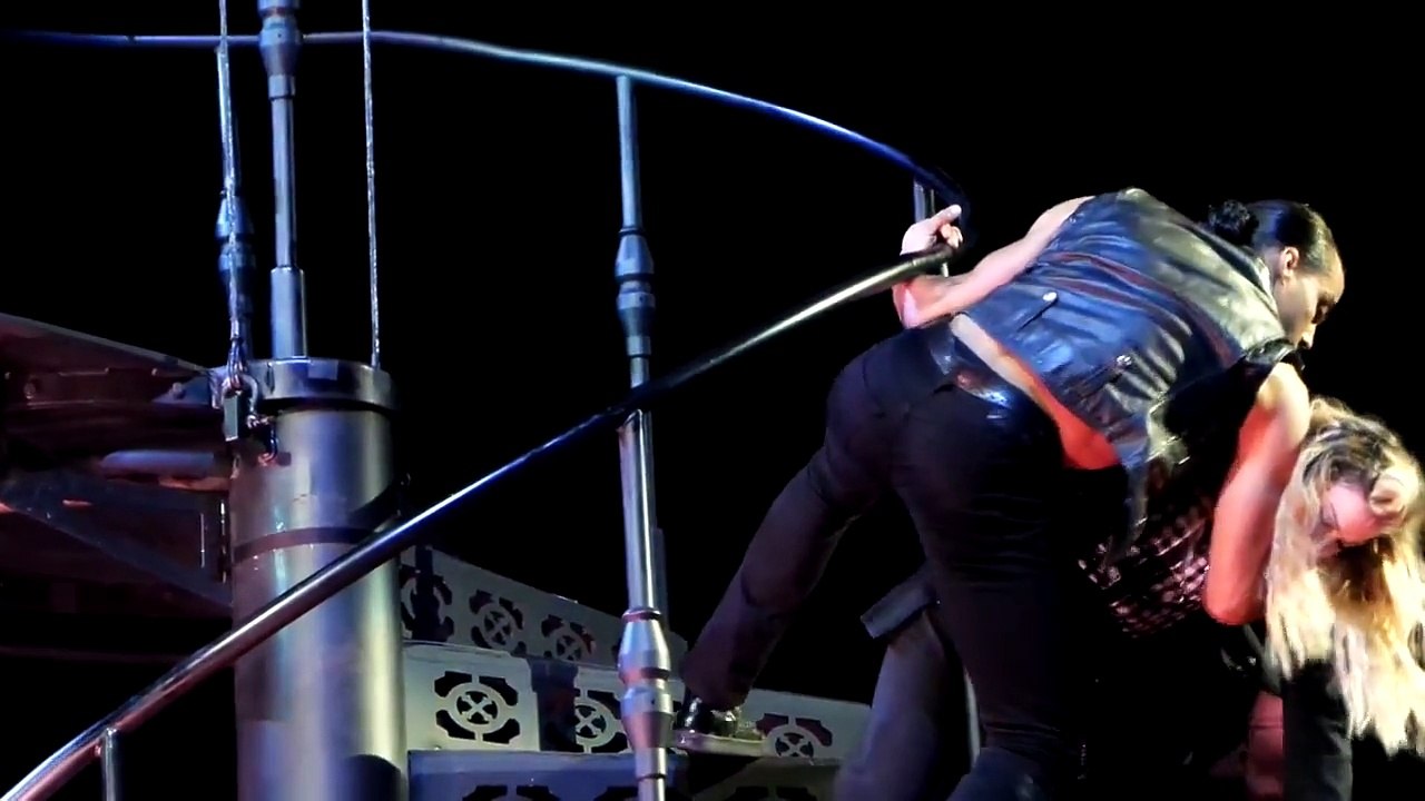 Heartbreak City   Love Don't Live Here Anymore - Rebel Heart Tour - Montreal   Sept 9 2015 (720p)