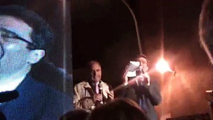 Bruno Vespa - Protesta "No Censure Rai" (02/03/2010)