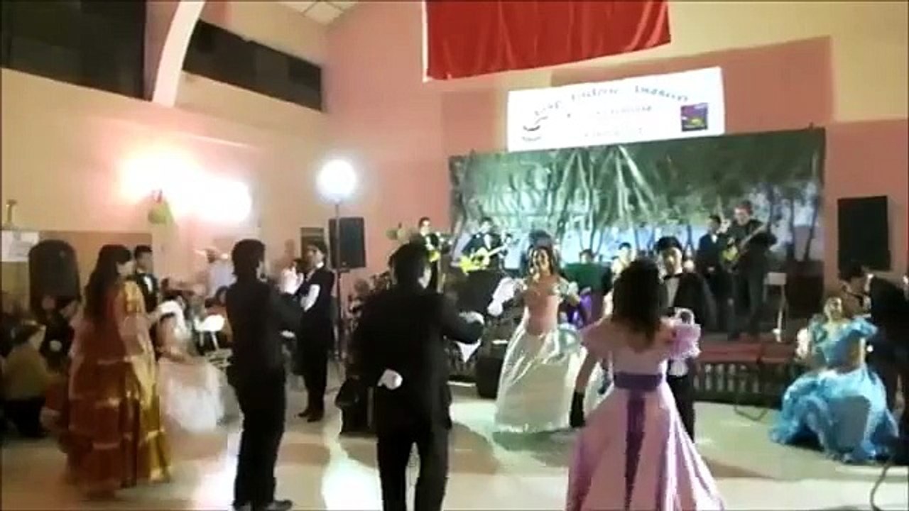 Cueca Valseada