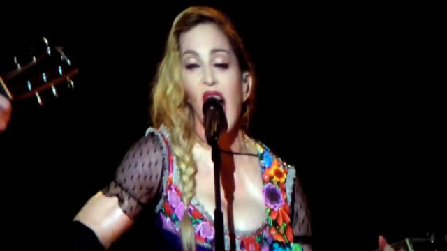 Madonna Who's That Girl Rebel Heart Rebel Heart Tour Montreal - Sept 9, 2015 (720p)