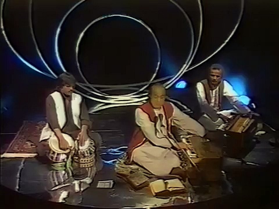 Jaan-E-Man Aaj Tu Jo Paas Nahin Sung By Mehdi Hassan