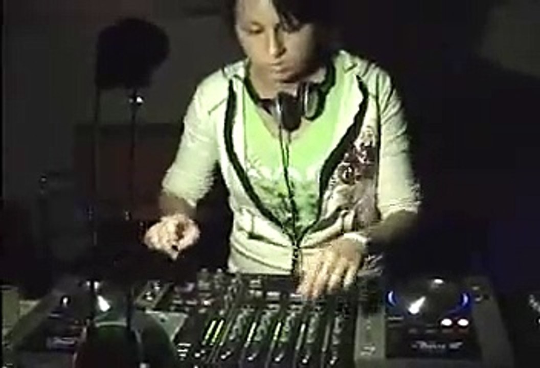 DJ JARKA