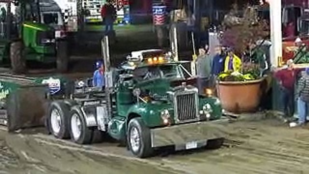 B Model Mack Truck Pull