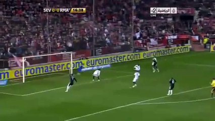 Скачать видео: هدف مبارات ريال مدريد و اشبيلية هدف بنزيما كأس الملك