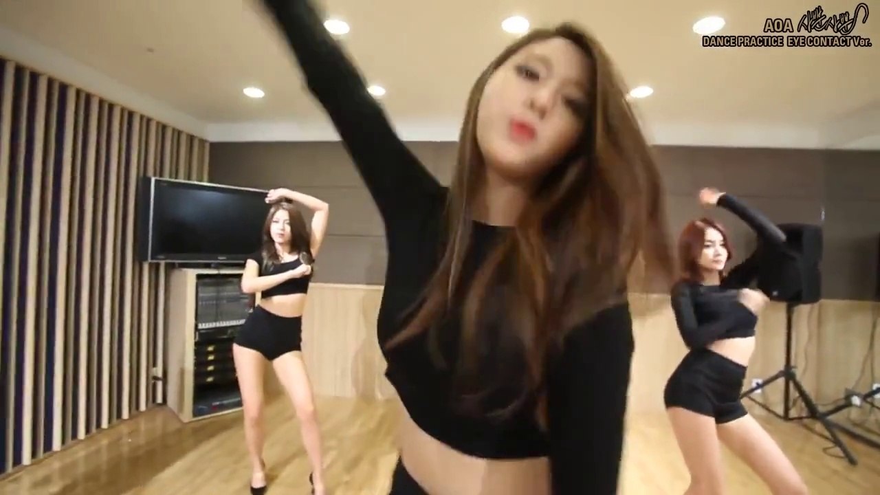 AOA  사뿐사뿐 안무영상