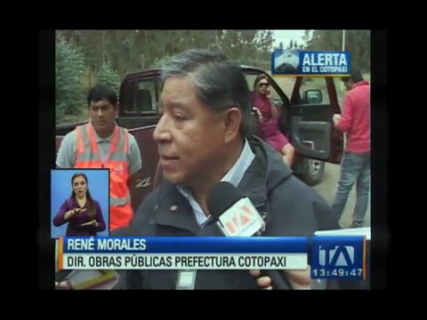 Autoridades trabajan en el mantenimiento de poblados cercanos al volcán Cotopaxi