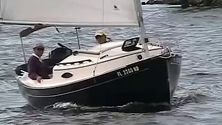 Sailing a Com-Pac Sun Cat in Charlotte Harbor, FL