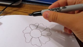 How to Draw a Super Simple Flower With a Face
