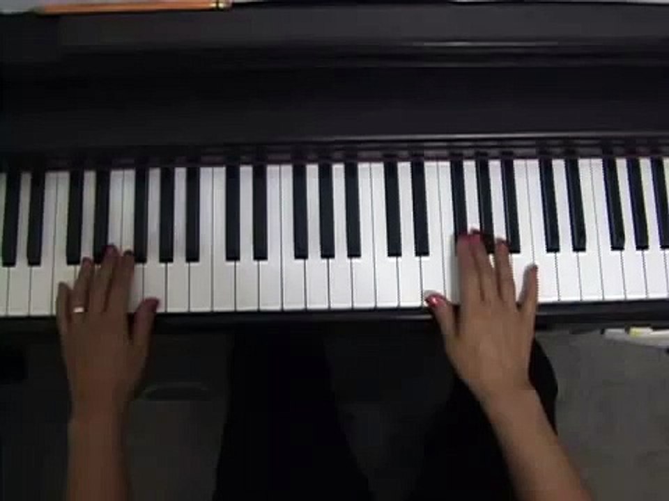 Piano Lessons: How to  play Carol of the Bells on the Piano - Part 4 -