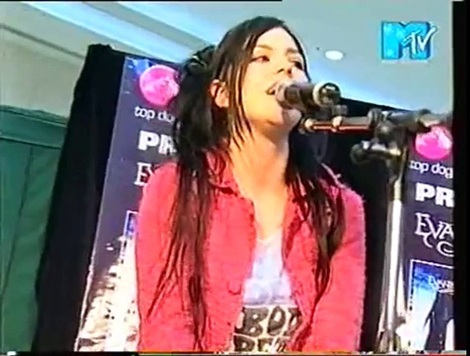 Evanescence - Heart shaped box (Nirvana cover) Amylee.com.br