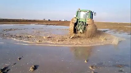 tractor - drifting