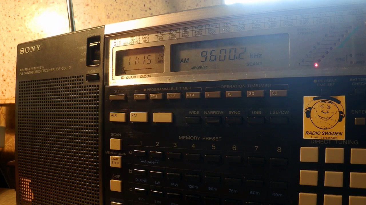 08 09 2015 UNIDentified station with Arabic music 1115 on 9600