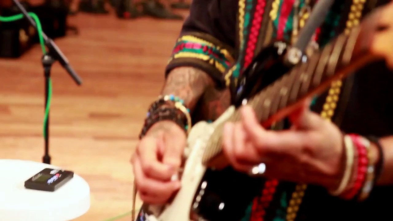 Bilal - "Love Child" - Key Studio Session