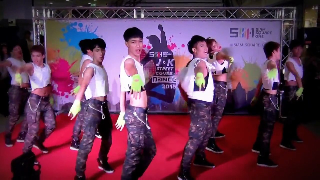 "G-revolution" cover "Catch Me If You Can+Into The New World" (SNSD) @ "SQ-1 J&K-Street Cover 2015"