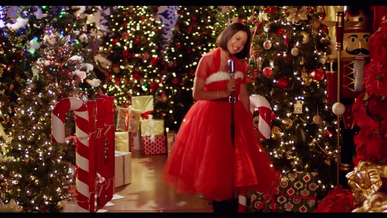 Jingle Bell Rock - Angela Aguilar - Nueva Tradicion