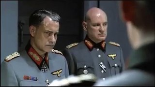 Hitler leads the Buddy Rich big band.  (with English Subtitles)