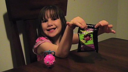 Moshi Monsters toys are in the Sonic Wacky Pack! We open and review Diavlo!