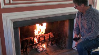 Review - How to start your wood burning fireplace easy and fast with the FiAir blower