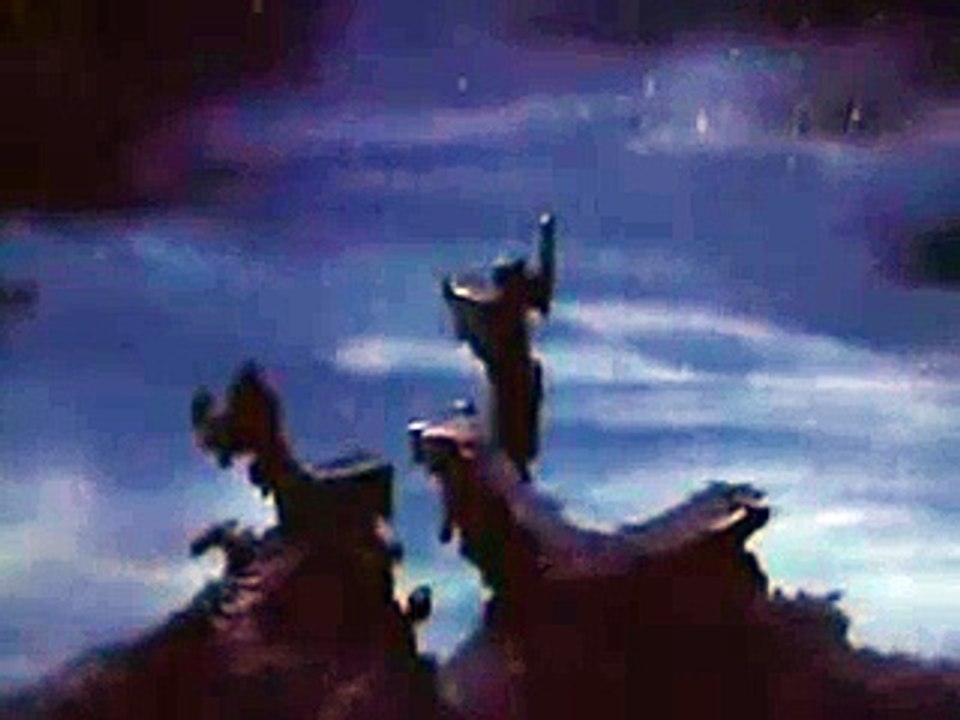 Land Before Time: Littlefoot's Mother Dies.