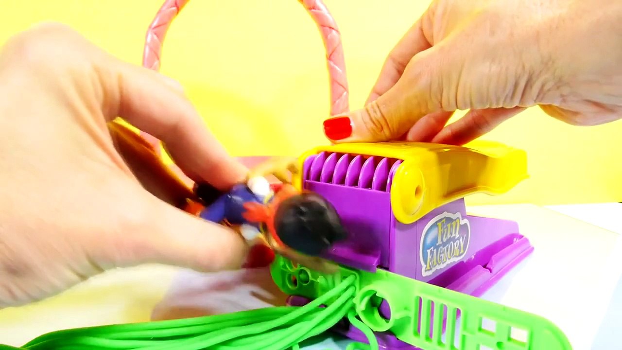 Play Doh Easter Candy Jelly Beans Chocolate Bunny Peppa Pig Cars McQueen Jake make Playdough Peeps