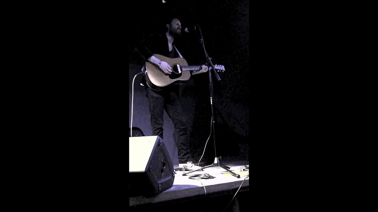 Father John Misty - Hollywood Forever Cemetery Sings Acoustic