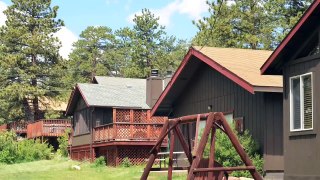Estes Park Vacation Cabins on the River