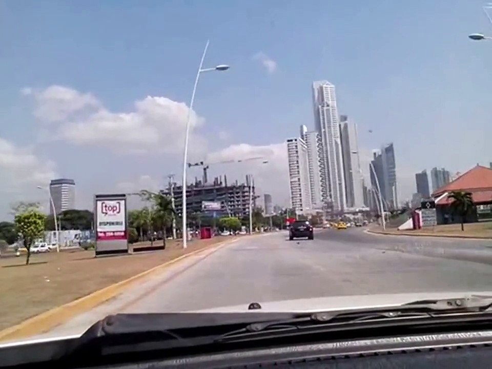 Ciudad de Panamá - Viaje Avenida Balboa