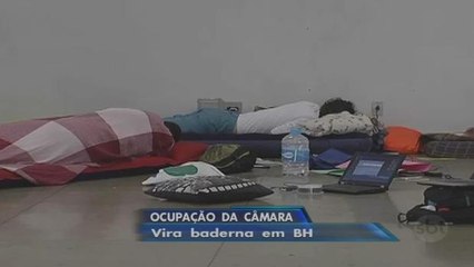 Integrantes do ’Tarifa Zero’ ocupam a Câmara Municipal de Belo Horizonte