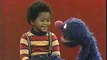 Classic Sesame Street - Grover and Erik talk about teeth