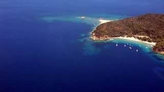 Approach and  scary landing at Skiathos Airport thomas cook tcx 1142 G-FCLK