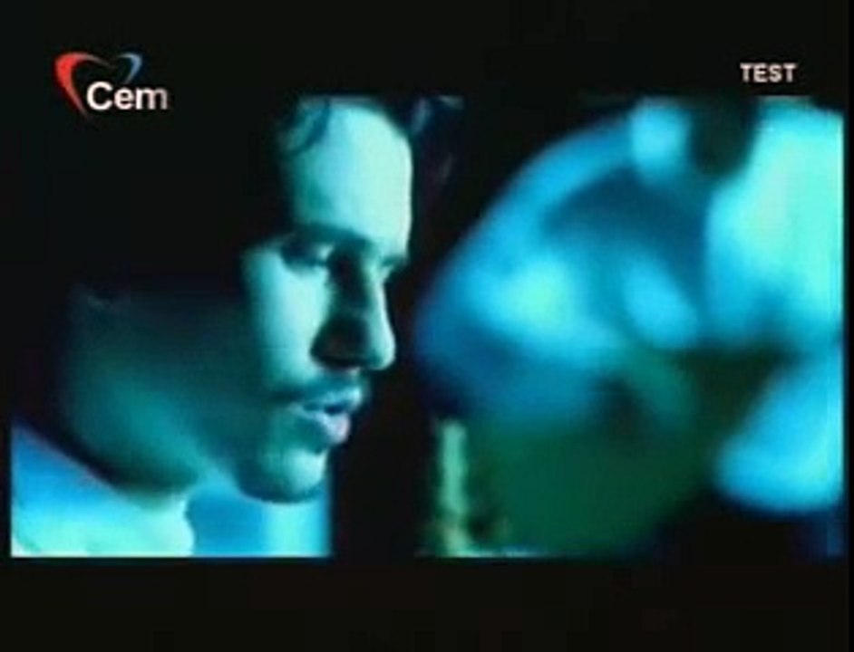 bir ay doğar ilk akşamdan geceden orjinaL klip