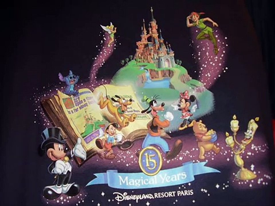 DisneyLand Paris - Just like we dreamed it - Parade song.