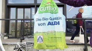 Aldi und REWE: Umwelt-Betrug mit Plastiktüten?