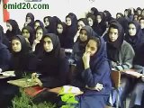 لاس زدن آخوند بی عمامه با دختر بچه ها در کلاس درس نماز