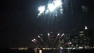 NYC July 4th fireworks @ Brooklyn height