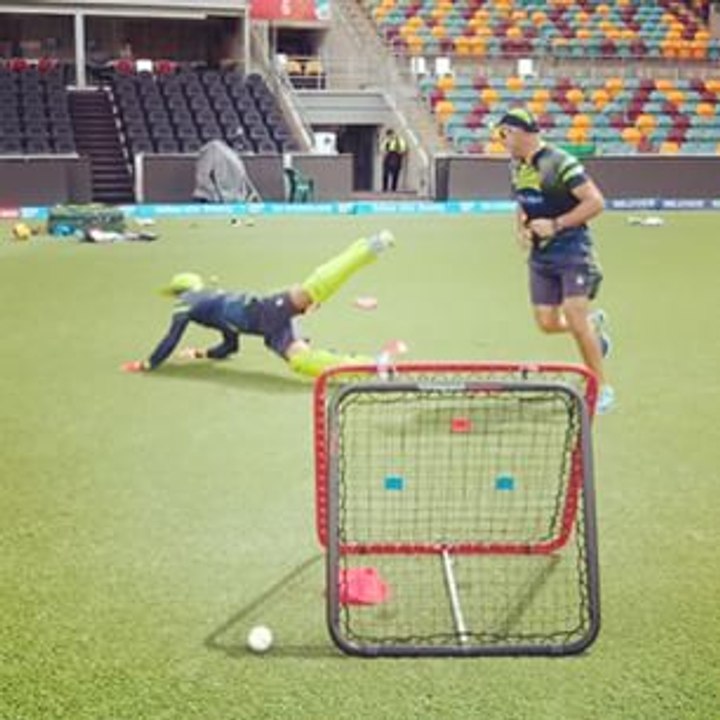 Umar Akmal training with crazy catch