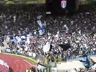 DERBY LAZIO ROMA 4-2 2009 UMILIATI E BASTONATI