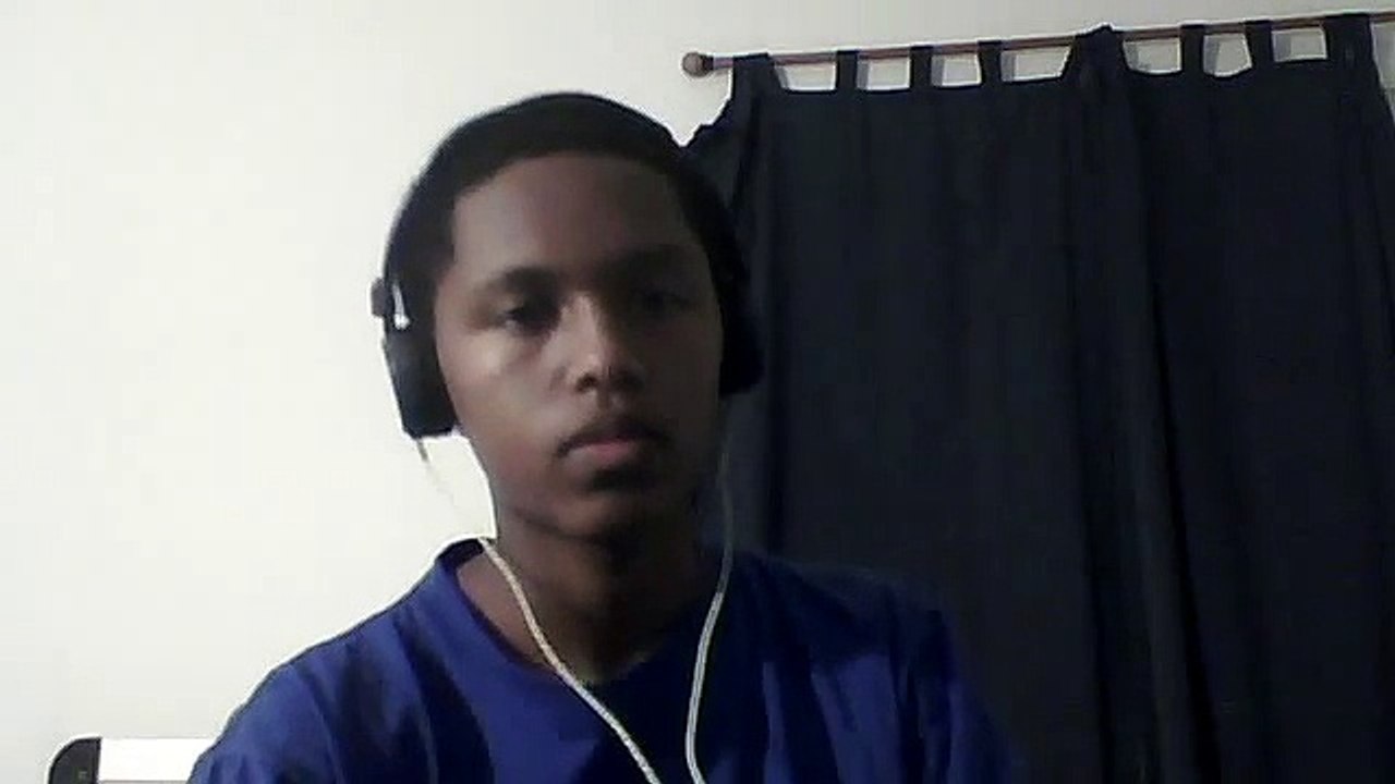 Selena Gomez - Same Old Love Reaction