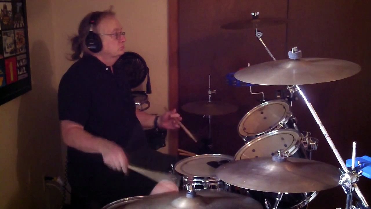 Chuck Berry, Johnny B  Goode, Drum Cover By Dennis Landstedt