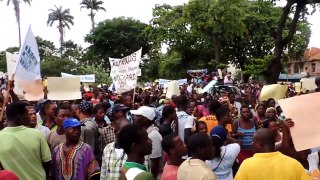 A Outra face da Manifestação em São tomé e Príncipe (no espirito do leve leve)