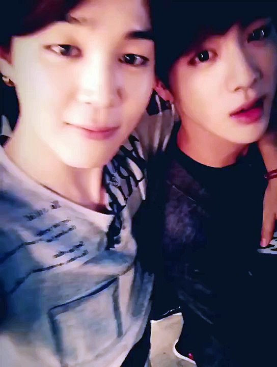 [150830] BTS TWITTER VIDEO - JIN & JIMIN